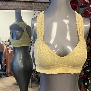 NWT Free People Galloon Lace Racerback Bralette
